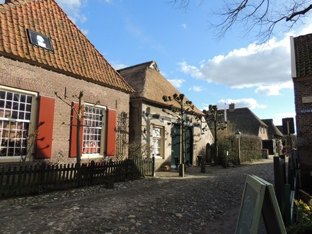 Ontdek betaalbare groepsaccommodaties en vakantiehuizen voor groepen: de ideale opties voor groepsuitjes